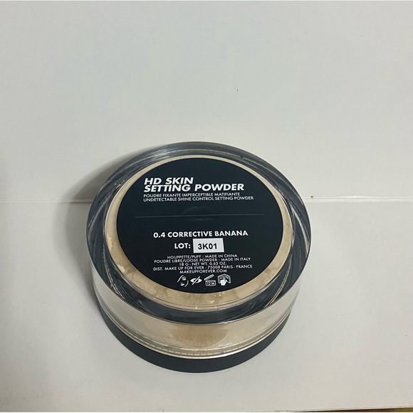 MAKE UP FOR EVER
HD Skin Shine-Controlling Setting Powder 0.4 Banana - Picture 11 of 11